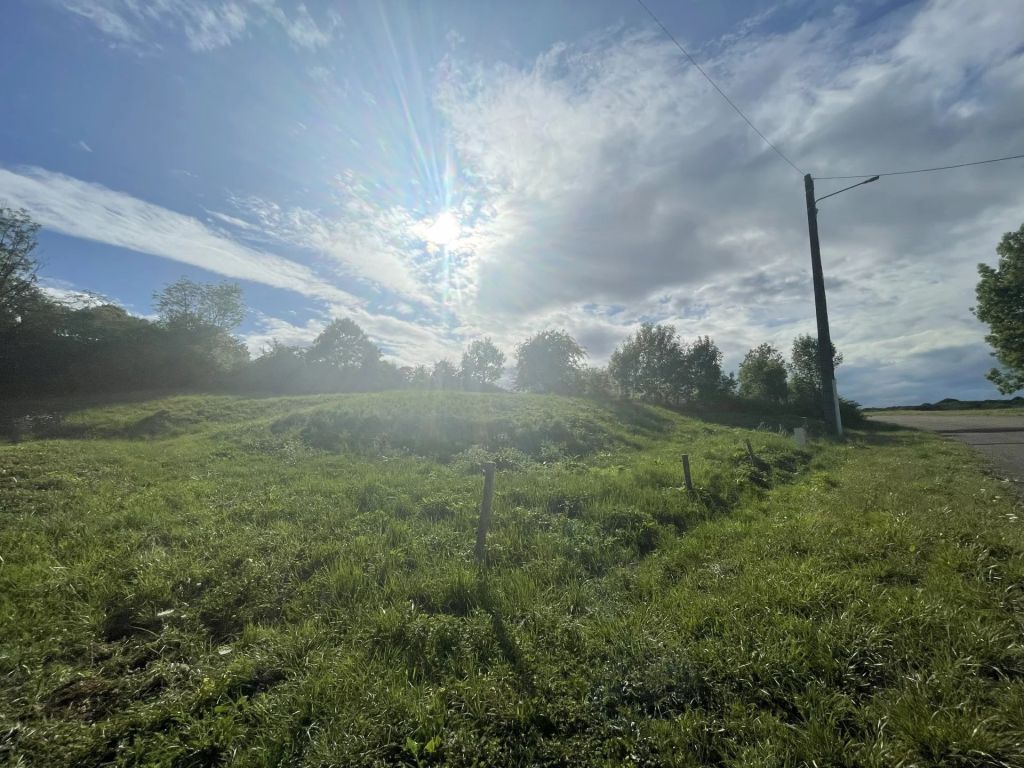 Vente Vente Terrain constructible Besançon - Réf. 11019  - Mandataire immobilier Catherine Danielsen - image 1