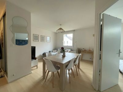 Vente Appartement Besançon - Réf. 11086  - Mandataire immobilier Catherine Danielsen - image 2