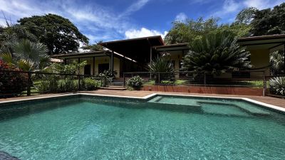 Villa 216 m²
