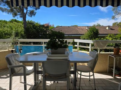 Vente Appartement Saint-Raphaël - Réf. 11052  - Mandataire immobilier Stéphanie Van De Kadsye - image 2