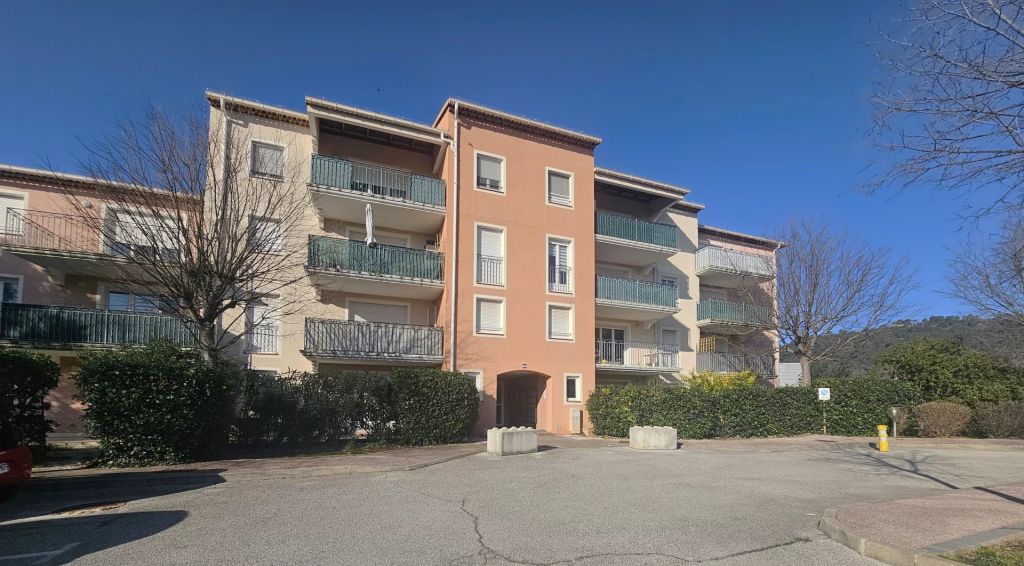 Vente Vente Appartement Le Luc - Réf. 10699  - Mandataire immobilier Stéphanie Van De Kadsye - image 1