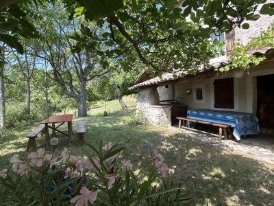 Champtercier 04660 – Maison