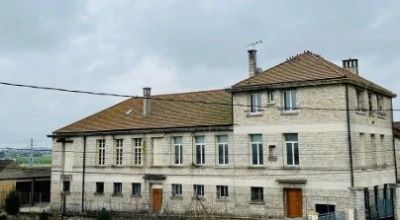 Ensemble immobilier 400 m²