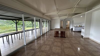 Matoury 97351 – Ensemble immobilier