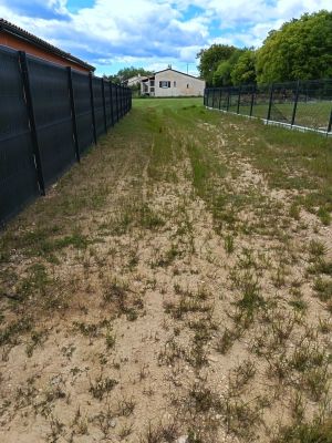 Vente Terrain constructible Saint-Marcel-de-Careiret - Réf. 10927  - Mandataire immobilier Christine Paolini - image 3