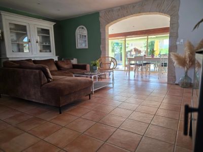 Vente Villa Le Luc - Réf. 11411  - Mandataire immobilier Stéphanie Van De Kadsye - image 3