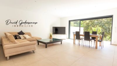 Maison jumelée 125 m²