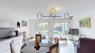 Vente Appartement Fréjus - Réf. 10471  - Mandataire immobilier Christophe Cyr - image 2