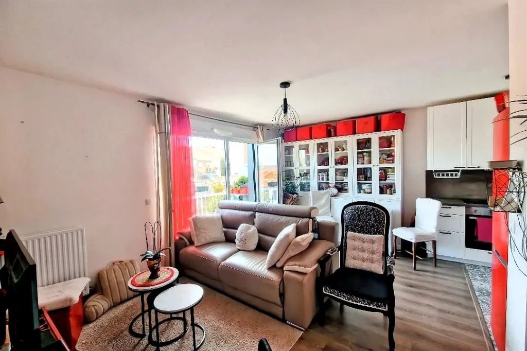 Vente Vente Appartement Noisy-le-Sec - Réf. 11623  - Mandataire immobilier David Ayih - image 1