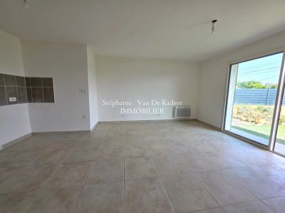 Vente Appartement Saint-Raphaël - Réf. 11207  - Mandataire immobilier Stéphanie Van De Kadsye - image 2