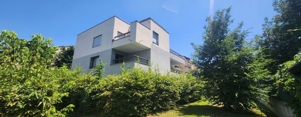 Vente Vente Studio Sathonay-Camp - Réf. 11303  - Mandataire immobilier Brigitte Claude - image 1