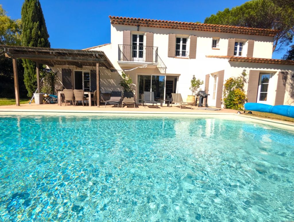 Vente Vente Villa Grimaud - Réf. 11691  - Mandataire immobilier Noureddine Bohrer - image 1