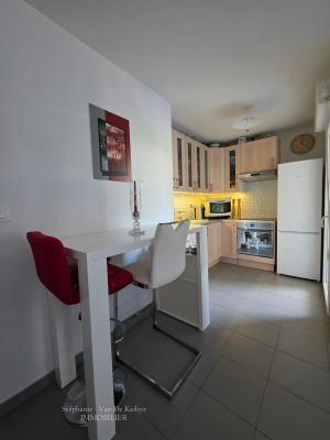 Vente Appartement Saint-Raphaël - Réf. 11469  - Mandataire immobilier Stéphanie Van De Kadsye - image 3