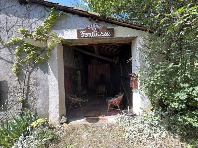 Champtercier 04660 – Maison