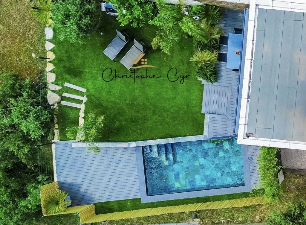 Vente Vente Villa Saint-Raphaël - Réf. 11905  - Mandataire immobilier Christophe Cyr - image 1