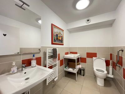 Nîmes 30900 – Local commercial