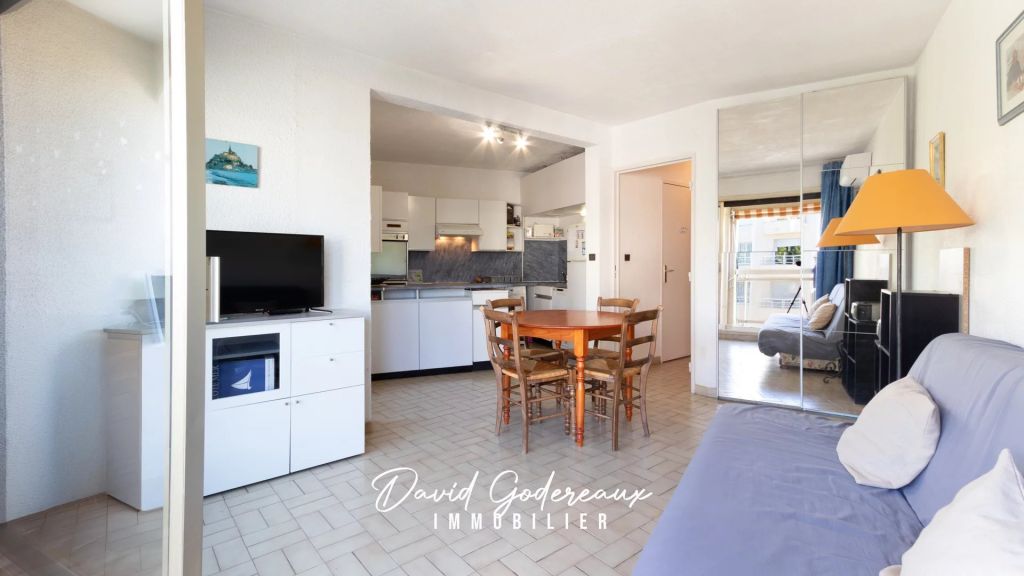 Vente Vente Appartement Saint-Raphaël - Réf. 10930  - Mandataire immobilier David Godereaux - image 1