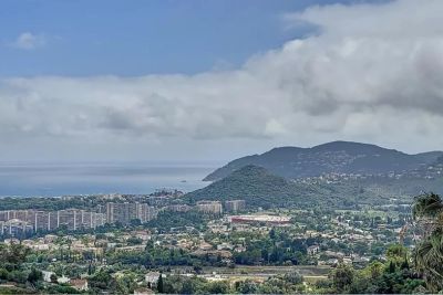 Mandelieu-la-Napoule 06210 – Villa