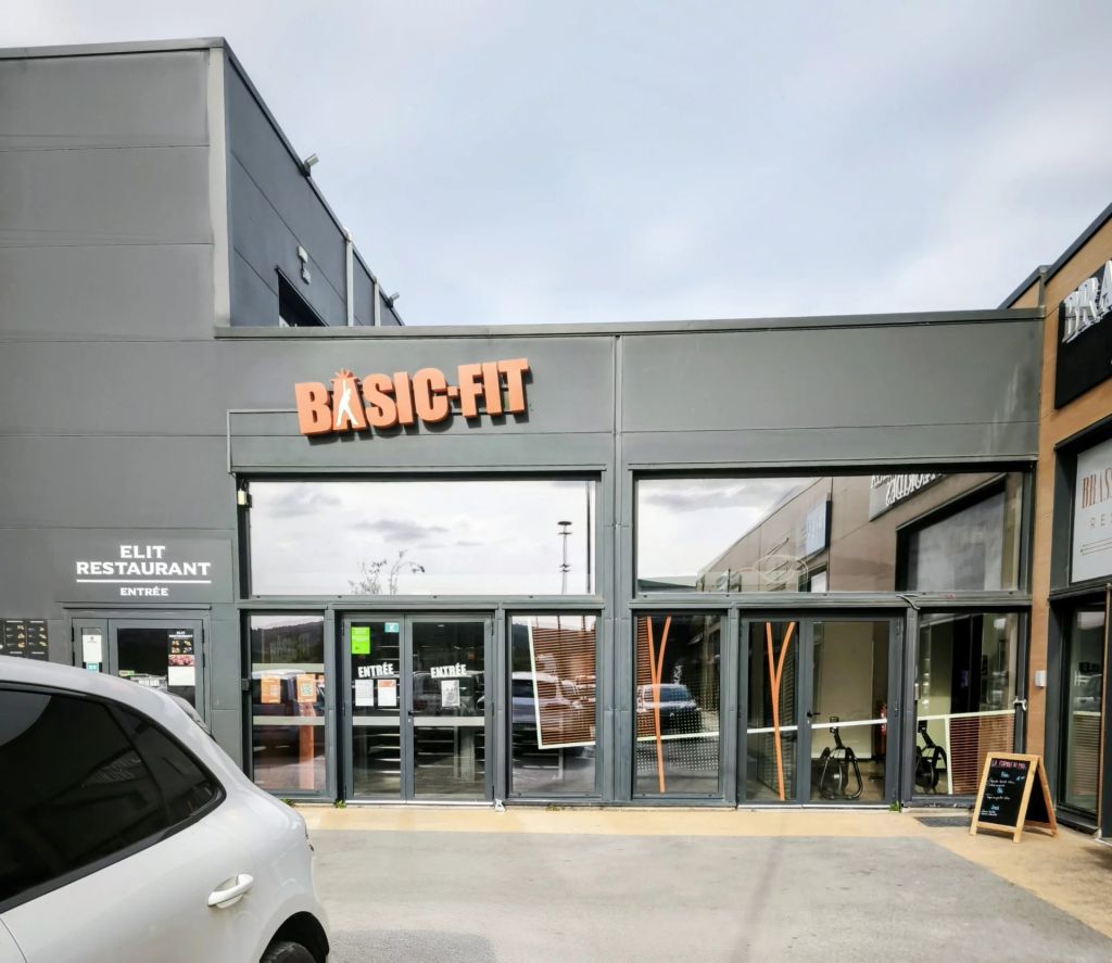 Vente Vente Commerce Marignane - Réf. 11875  - Mandataire immobilier Corinne Makoua - image 1