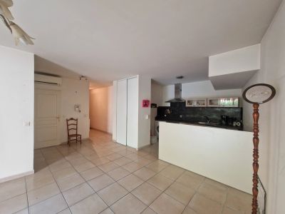 Vente Appartement Fréjus - Réf. 10901  - Mandataire immobilier Valérie Lataste - image 3