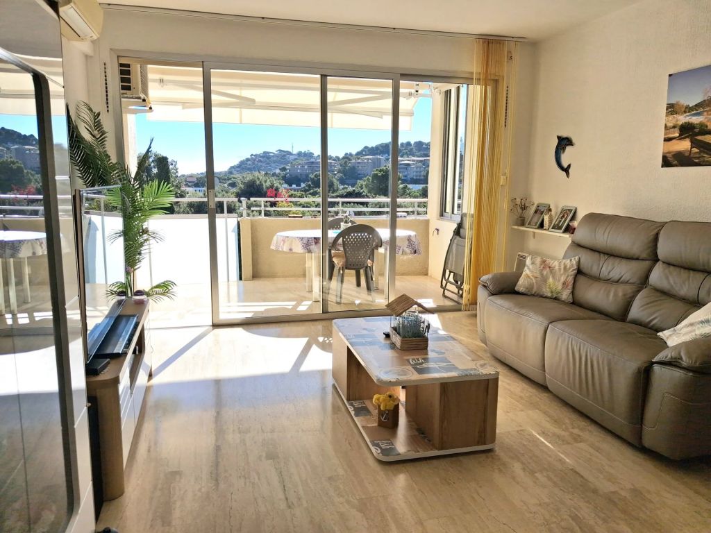 Vente Vente Appartement Cavalaire-sur-Mer - Réf. 11856  - Mandataire immobilier Dorothée Bauthamy - image 1