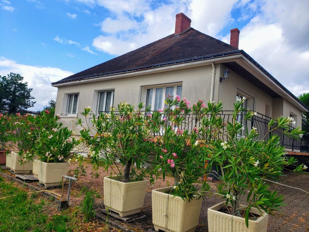 Vente Vente Maison Azay-le-Rideau - Réf. 11416  - Mandataire immobilier Sabrina Montigny - image 1