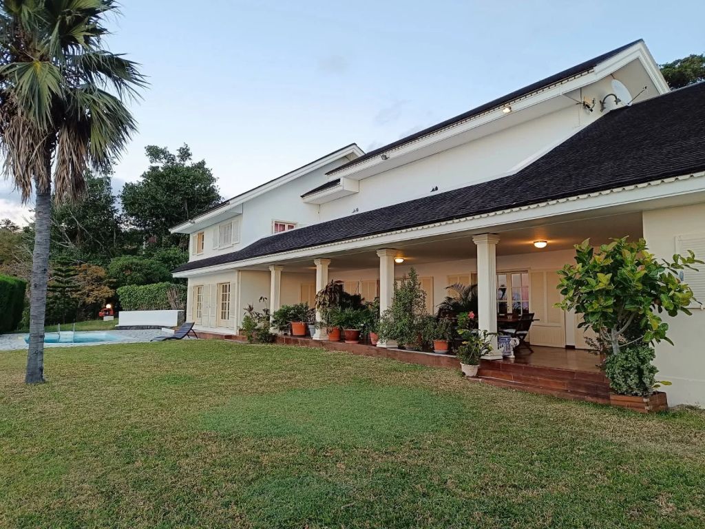 La Montagne 97417 – Villa