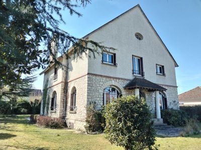Maison 291.96 m²