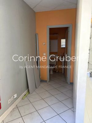 Digne-les-Bains 04000 – Local commercial