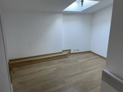 Lorgues 83510 – Immeuble