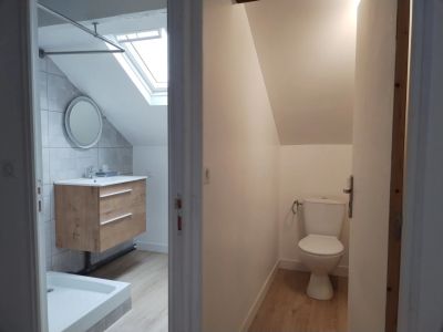 Lorrez-le-Bocage-Préaux 77710 – Immeuble