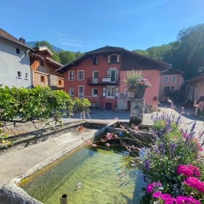 Aigueblanche 73260 – Immeuble