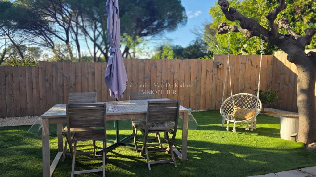 Vente Vente Villa Fréjus - Réf. 11968  - Mandataire immobilier Stéphanie Van De Kadsye - image 1