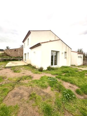 Vente Maison Puget-sur-Argens - Réf. 12030  - Mandataire immobilier Linda Bergonzi - image 2