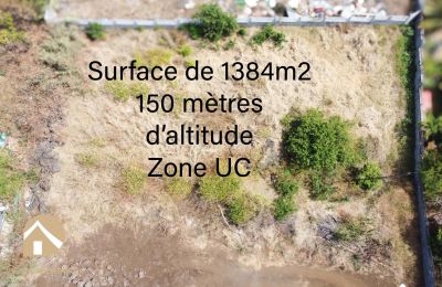 Terrain constructible 1384 m²
