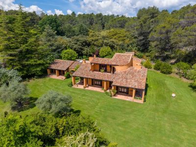 Aix-en-Provence 13100 – Propriété