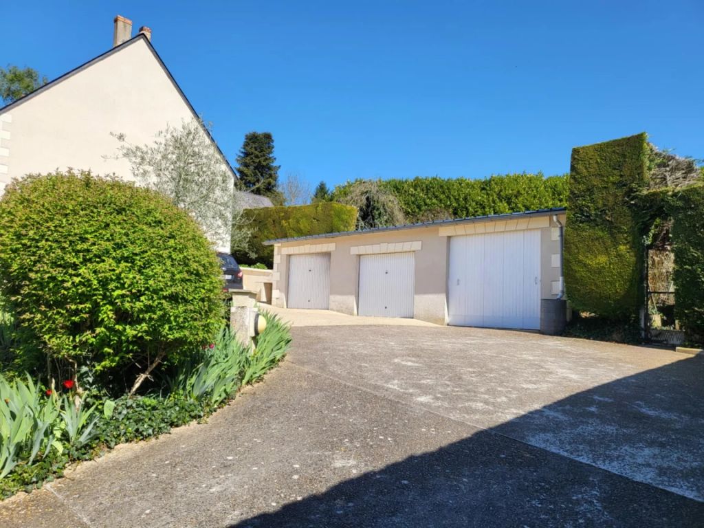 Vente Vente Maison Azay-le-Rideau - Réf. 11205  - Mandataire immobilier Sabrina Montigny - image 1