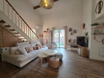 Vente Villa Fréjus - Réf. 11968  - Mandataire immobilier Stéphanie Van De Kadsye - image 2