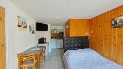 Aigueblanche 73260 – Immeuble