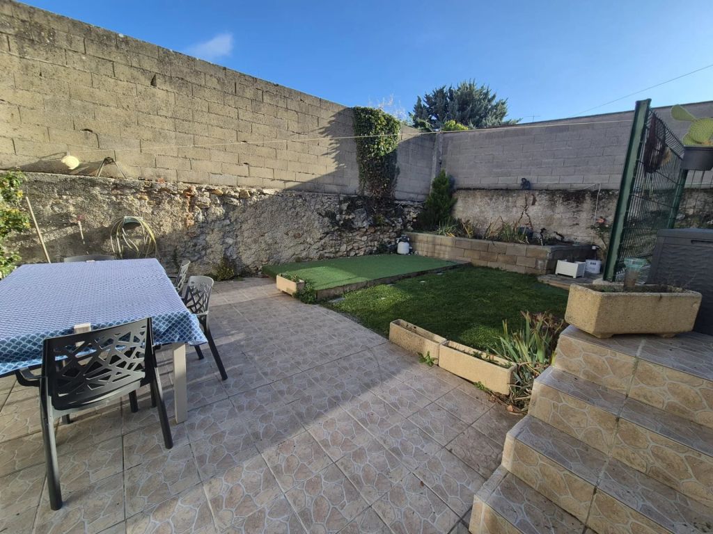 Maison de village 137 m²