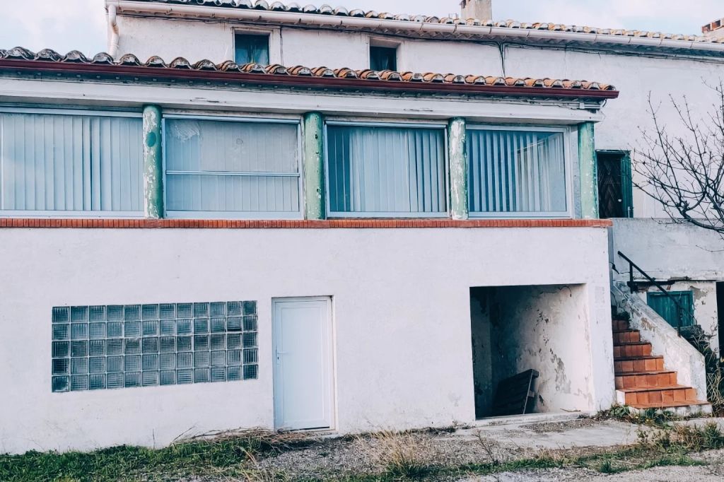 Local commercial 331 m²