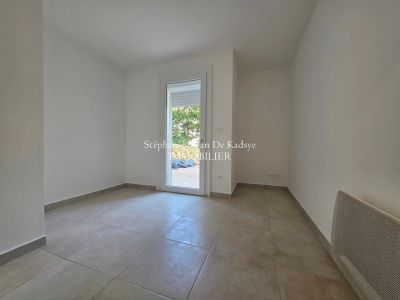 Vente Appartement Saint-Raphaël - Réf. 11207  - Mandataire immobilier Stéphanie Van De Kadsye - image 9