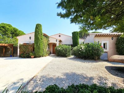 Vente Villa Le Muy - Réf. 11077  - Mandataire immobilier Olivier Sabourin - image 2