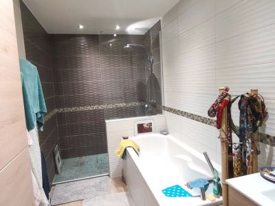 Vente Maison de village Saint-Geoire-en-Valdaine - Réf. 11381  - Mandataire immobilier Azzédine Chared - image 6