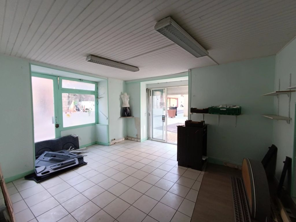 Local commercial 25.51 m²