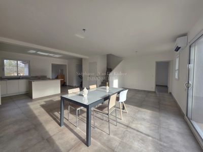 Vente Villa Puget-sur-Argens - Réf. 12030  - Mandataire immobilier Stéphanie Van De Kadsye - image 4