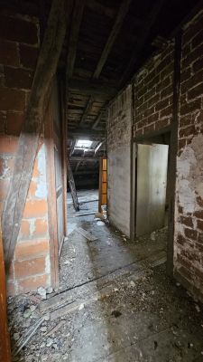 Condom 32100 – Immeuble