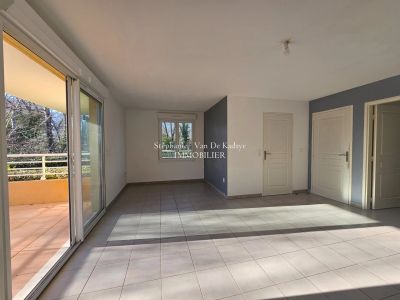 Vente Appartement Vidauban - Réf. 10310  - Mandataire immobilier Stéphanie Van De Kadsye - image 3