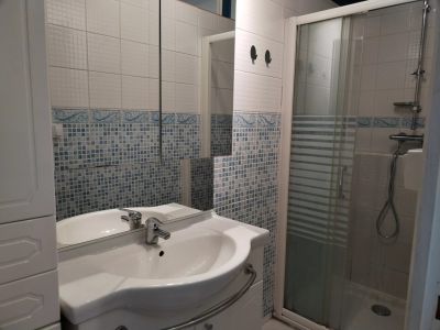 Lorrez-le-Bocage-Préaux 77710 – Immeuble