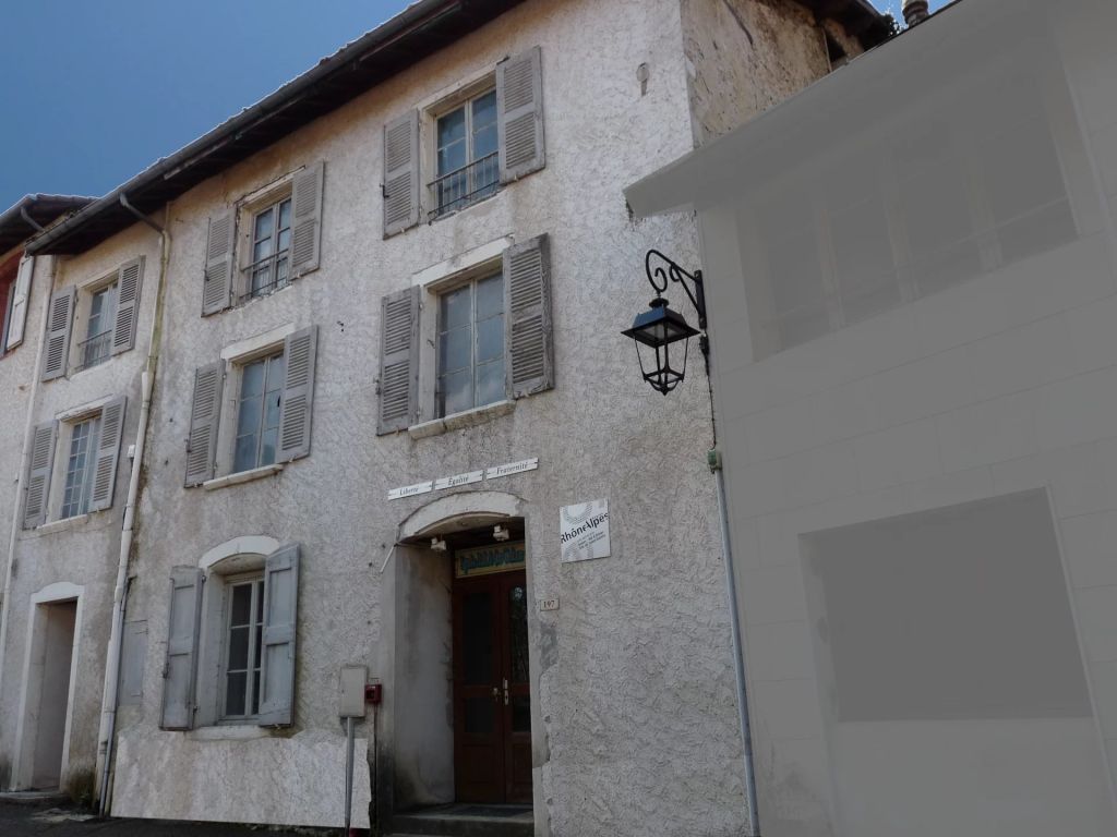 Vente Vente Maison de village Saint-Geoire-en-Valdaine - Réf. 12194  - Mandataire immobilier Azzédine Chared - image 1